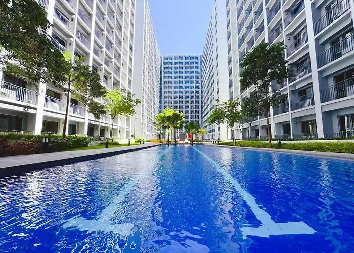 Shore 2 Tower 2 7th Floor Near Moa Easy Vacation Shopping Center * Manila