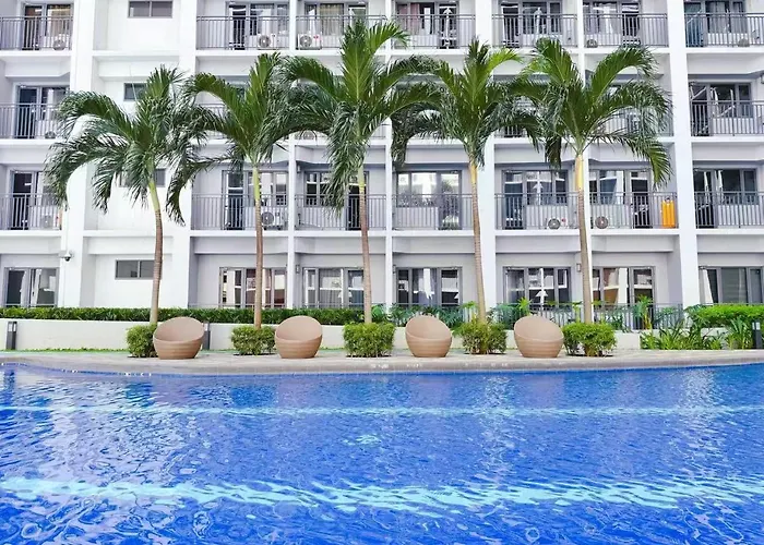 Shore 2 Tower 2 7th Floor Near Moa Easy Vacation Shopping Center * Manila